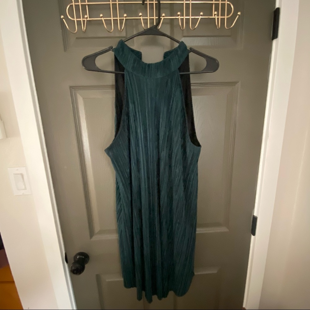 Holiday Dress // Audrey 3+1
